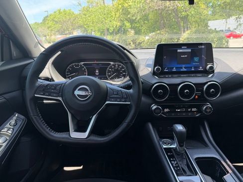 Used 2025 Nissan Sentra SV w/ All-Weather Package FWD image 18