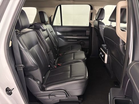 Used 2024 Ford Expedition Max XLT image 46