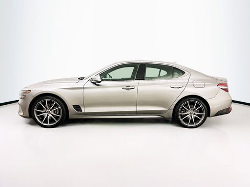 Used 2023 Genesis G70 2.0T AWD/4WD image 4
