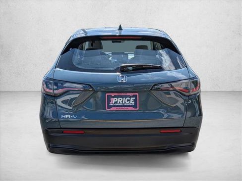 Certified 2024 Honda HR-V LX image 6