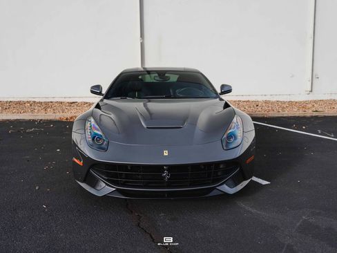 Used 2017 Ferrari F12 Berlinetta image 16
