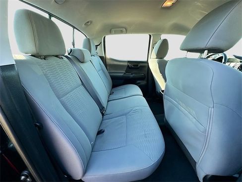 Used 2016 Toyota Tacoma SR image 24