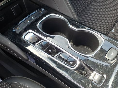 Used 2022 Buick Envision Preferred image 8