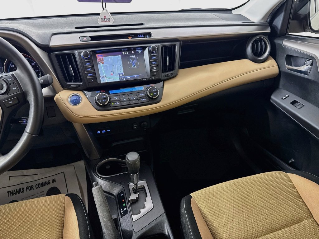 Used 2018 Toyota RAV4 XLE w/ Convenience Package AWD/4WD image 28