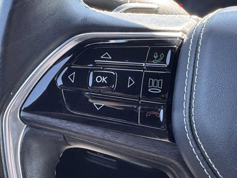 Used 2022 Jeep Grand Cherokee L Overland w/ Luxury Tech Group IV image 22