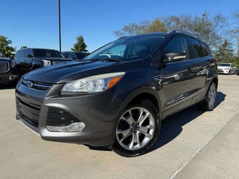 Used 2015 Ford Escape Titanium image 1