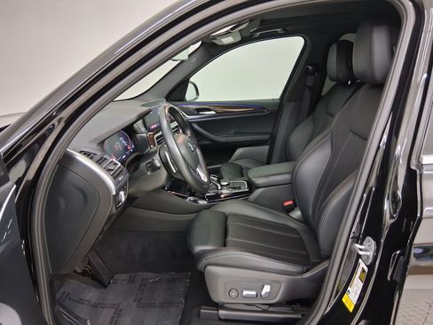 Used 2023 BMW X3 sDrive30i w/ Premium Package RWD image 3