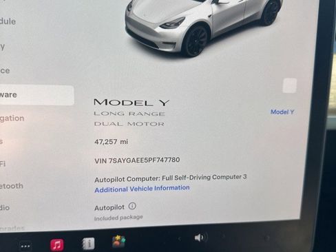 Used 2023 Tesla Model Y Long Range image 4