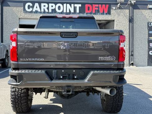 Used 2020 Chevrolet Silverado 2500 High Country w/ Technology Package AWD/4WD image 5