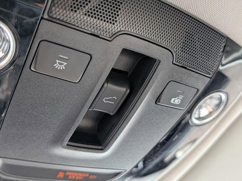 Certified 2021 Kia Seltos EX image 45