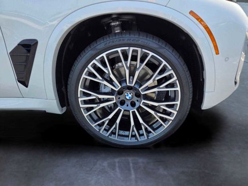 New 2026 BMW X5 sDrive40i w/ M Sport Package RWD image 7