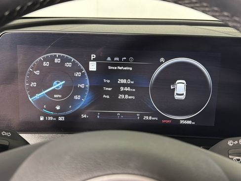 Used 2025 Kia Sportage SX image 26