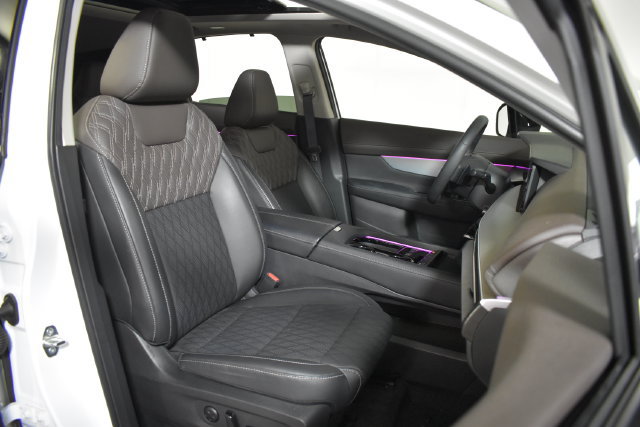 Certified 2026 Nissan Murano Platinum AWD/4WD image 37
