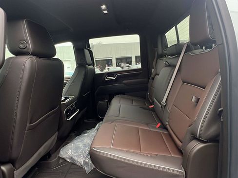 New 2026 GMC Sierra 2500 Denali w/ Technology Package AWD/4WD image 27