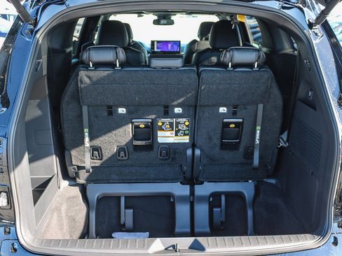 New 2026 Toyota Sienna XSE image 13