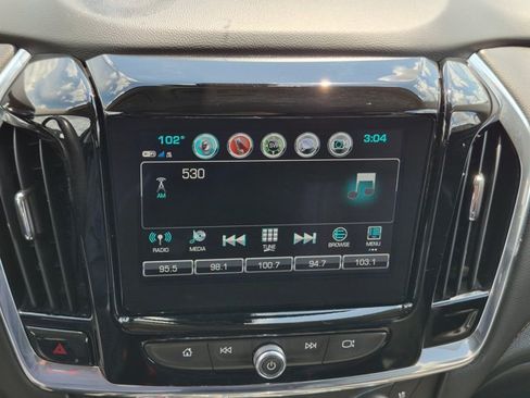 Used 2018 Chevrolet Traverse Premier w/ Redline Edition AWD/4WD image 12