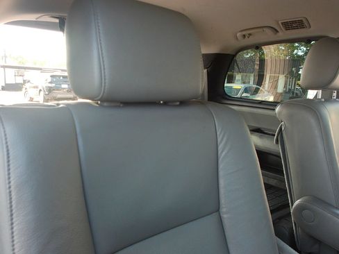Used 2014 Toyota Sequoia Limited RWD image 41