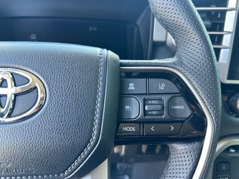 Used 2024 Toyota Tundra Limited AWD/4WD image 20
