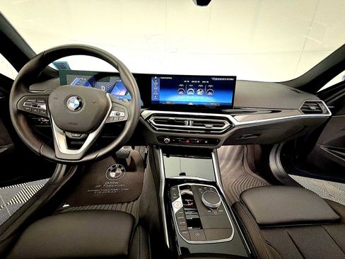 Certified 2023 BMW 330i xDrive 330i xDrive w/ Driving Assistance Package image 17