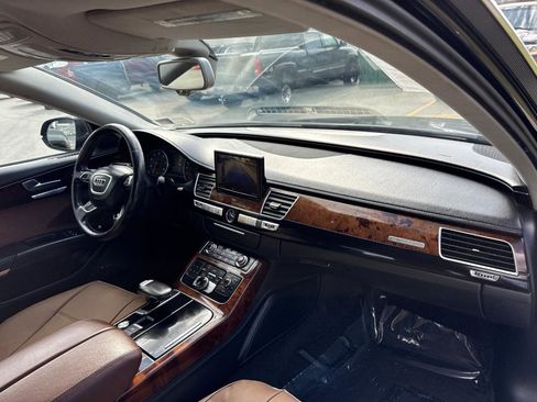 Used 2013 Audi A8 L 3.0T image 20