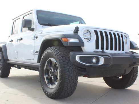 Used 2023 Jeep Gladiator Sport image 18