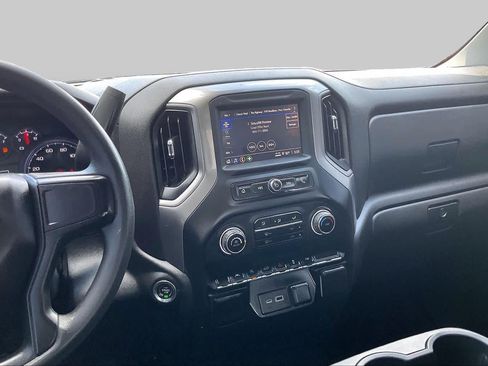 Used 2022 Chevrolet Silverado 1500 Custom RWD image 7