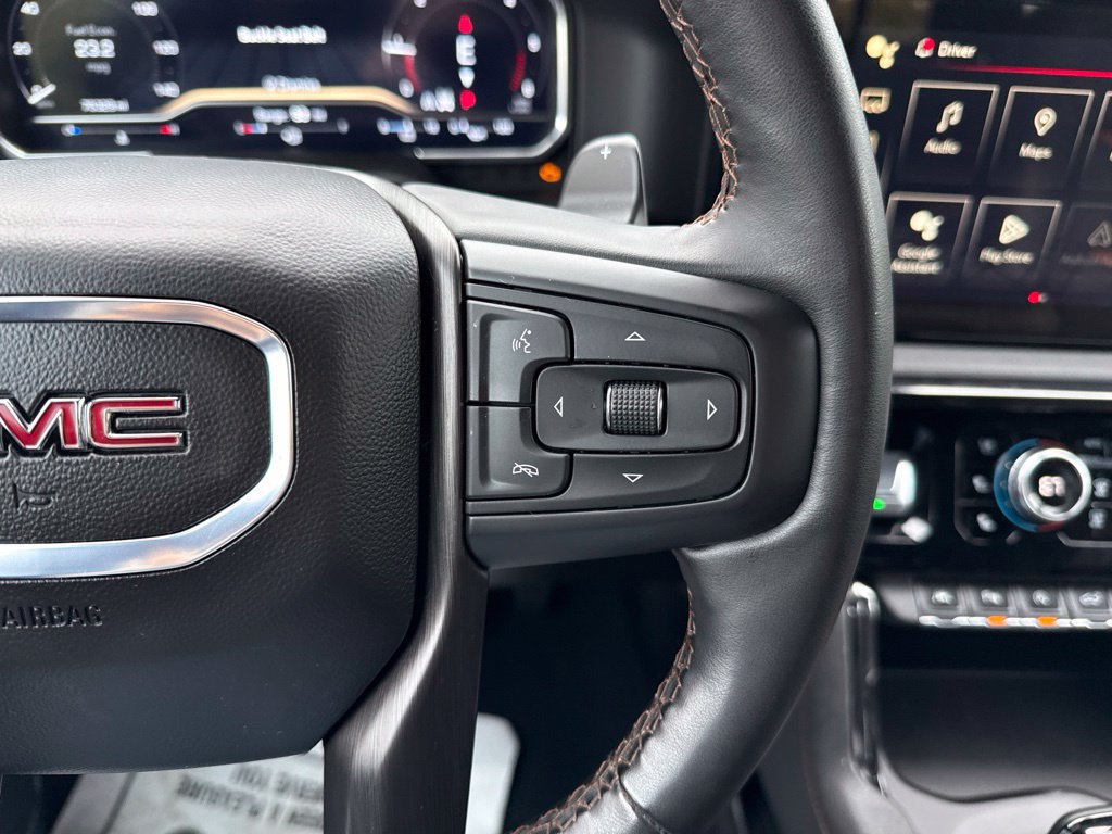 Used 2024 GMC Sierra 1500 AT4 w/ Technology Package AWD/4WD image 18