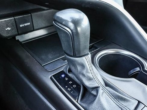 Used 2024 Toyota Camry SE FWD image 25