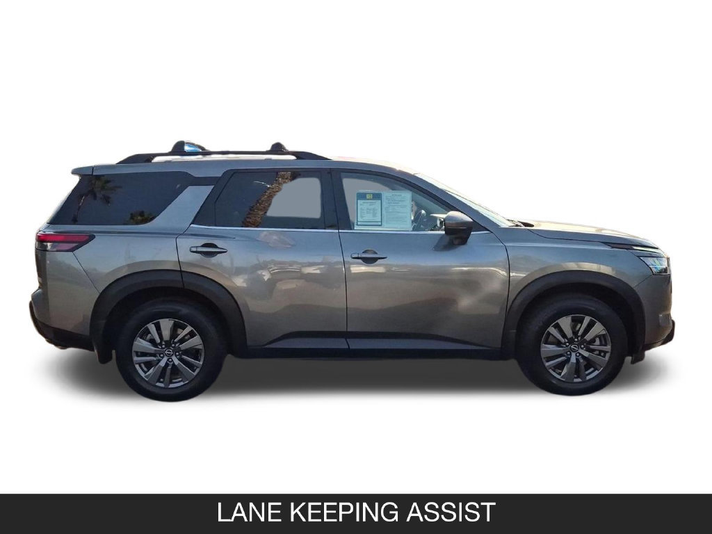 Used 2022 Nissan Pathfinder SV FWD image 6