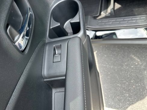 Used 2023 Honda Ridgeline Sport image 14
