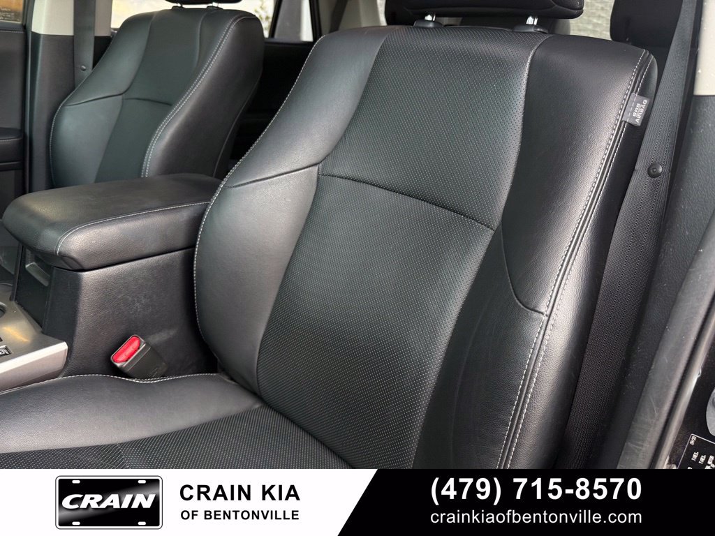 Used 2021 Toyota 4Runner Limited AWD/4WD image 23
