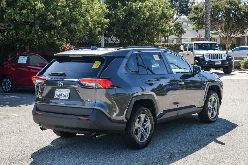 Certified 2024 Toyota RAV4 LE AWD/4WD image 9