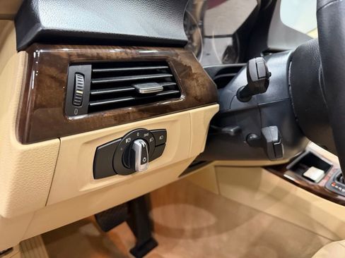 Used 2011 BMW 328i xDrive Sedan image 52