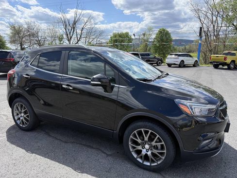 Used 2019 Buick Encore Sport Touring AWD/4WD image 1