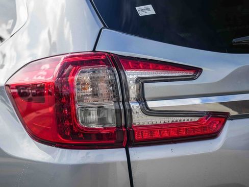 New 2026 Subaru Ascent Touring image 7