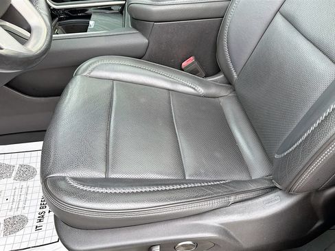 Used 2021 GMC Yukon Denali w/ Denali Premium Package RWD image 20