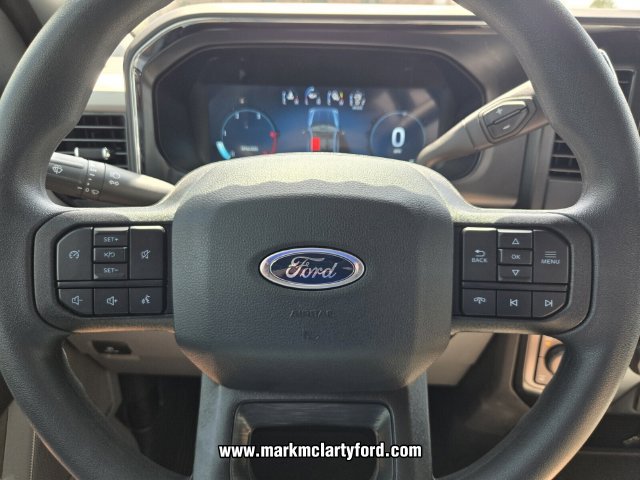 New 2026 Ford F250 XLT w/ XLT Premium Package AWD/4WD image 23