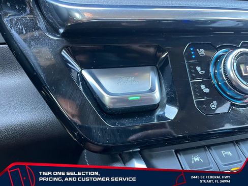 Used 2024 GMC Sierra 1500 Denali AWD/4WD image 29