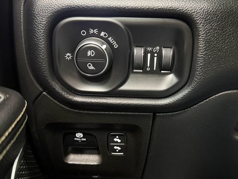 Used 2022 RAM 1500 Laramie AWD/4WD image 26