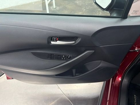 Used 2026 Toyota Corolla SE FWD image 18