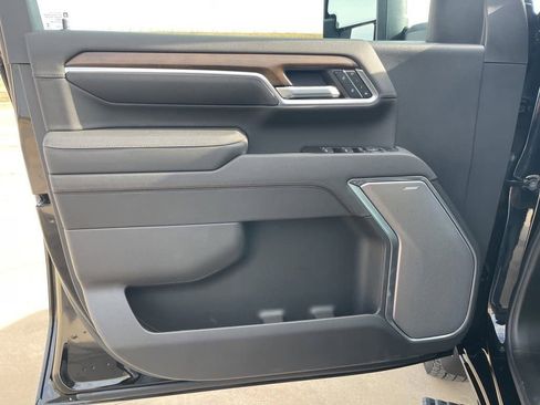 New 2026 Chevrolet Silverado 3500 High Country w/ Technology Package image 13