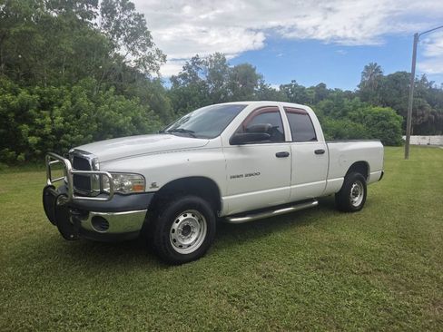 Used 2004 Dodge Ram 2500 Truck ST w/ Trailer Tow Group RWD image 1