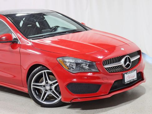 Used 2015 Mercedes-Benz CLA 250 4MATIC image 2