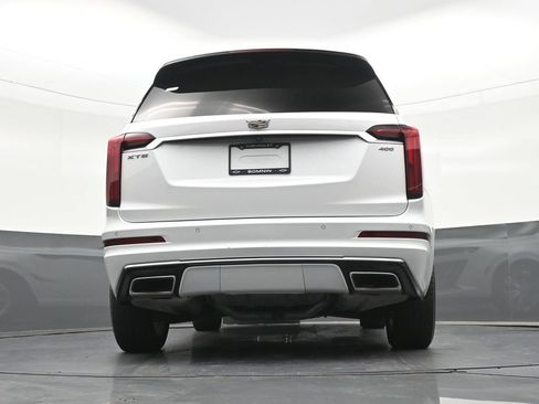 Used 2024 Cadillac XT6 Premium Luxury FWD image 27