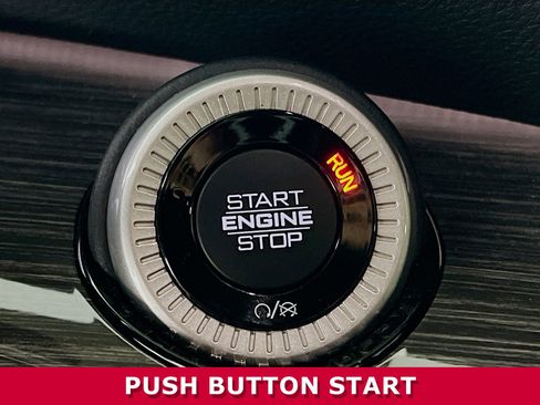 Used 2022 Jeep Wagoneer Series II image 13