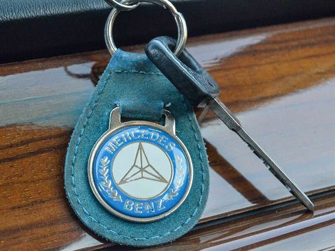 Used 1987 Mercedes-Benz 190 E 2.3-16 image 38