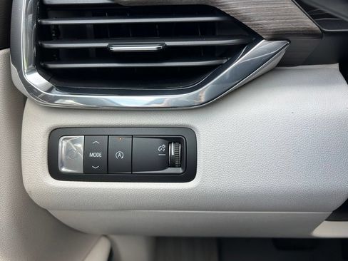 New 2026 GMC Acadia Denali w/ Super Cruise Package FWD image 53