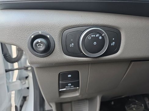 Certified 2023 Ford Transit 150 Low Roof image 20