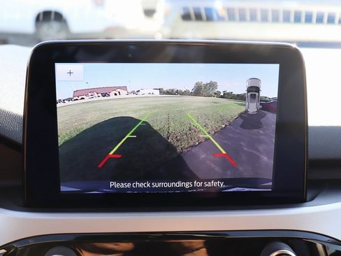 Used 2022 Ford Escape SEL image 34