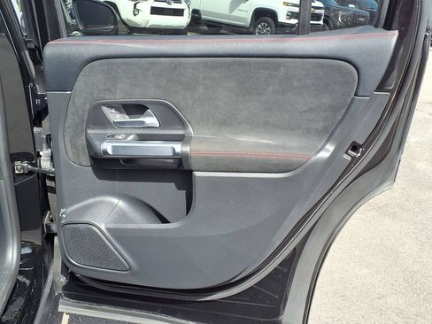 Used 2024 Mercedes-Benz GLB 250 image 14